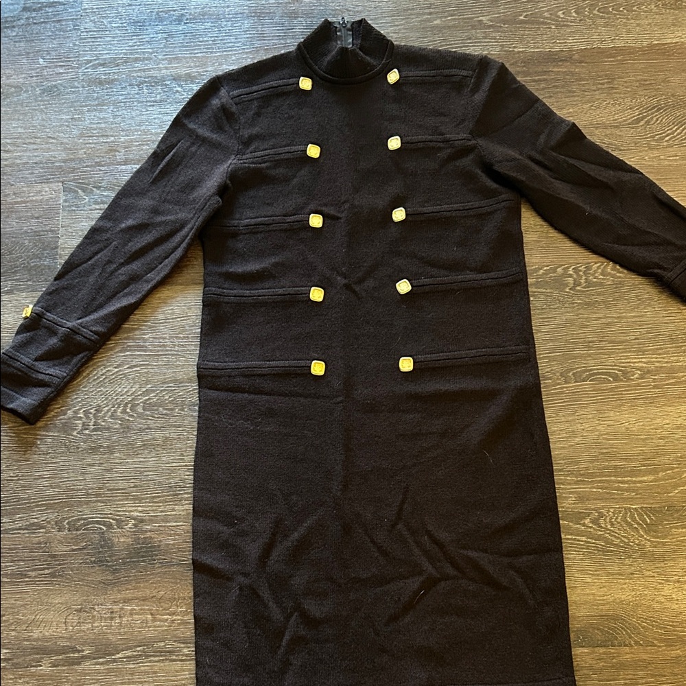 Elegant dark Brown Long Sleeve sweater Dress with Gold Accent buttons